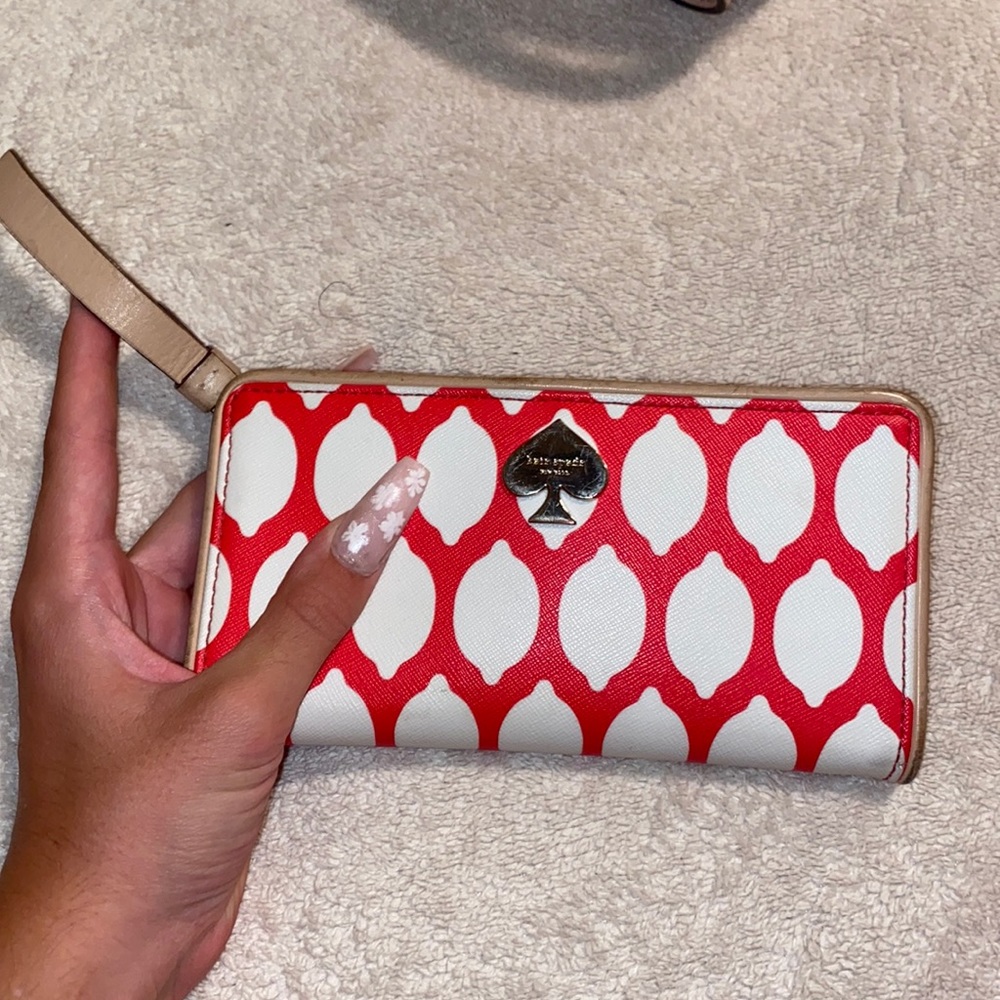 kate spade lemon wallet
